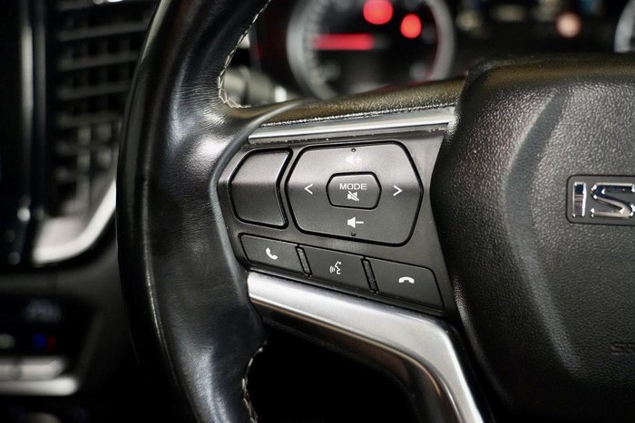 2020 Isuzu D-MAX X-TERRAIN