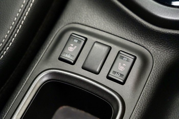 2025 Nissan Navara PRO-4X