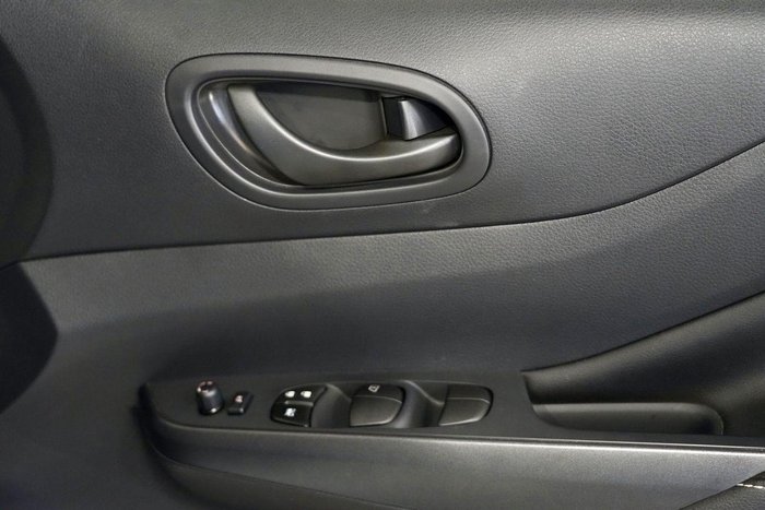 2025 Nissan Navara PRO-4X