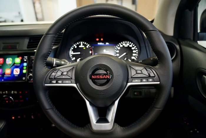 2025 Nissan Navara PRO-4X