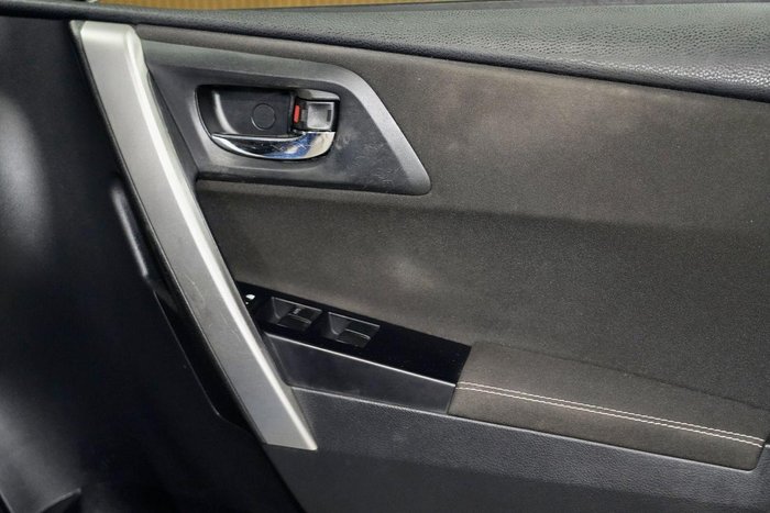 2013 Toyota Corolla Ascent Sport