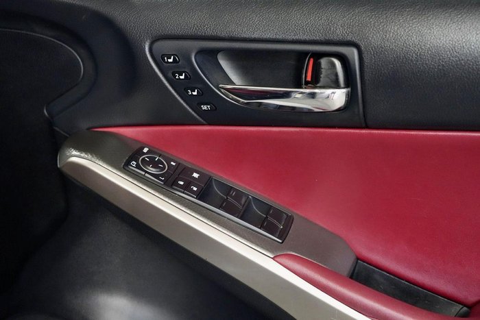 2016 Lexus IS 200t F Sport