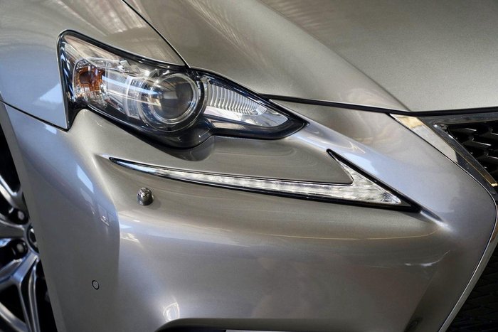 2016 Lexus IS 200t F Sport