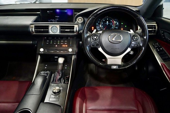 2016 Lexus IS 200t F Sport