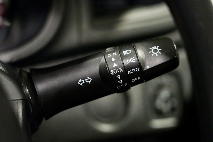 2023 Mitsubishi Triton GLX