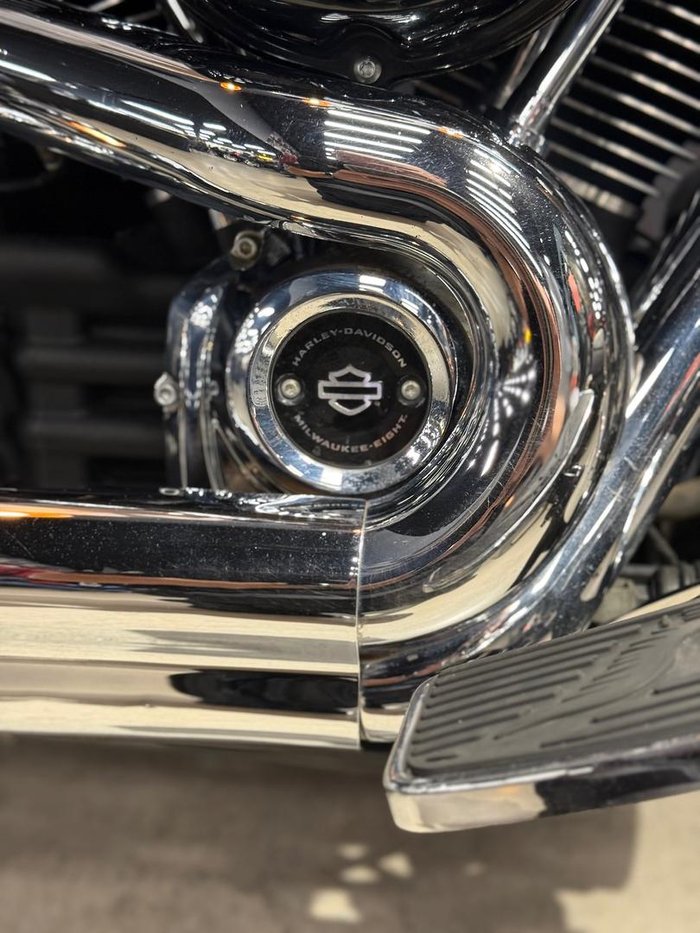 2021 Harley-Davidson Sport Glide 107 (FLSB) Softail Black