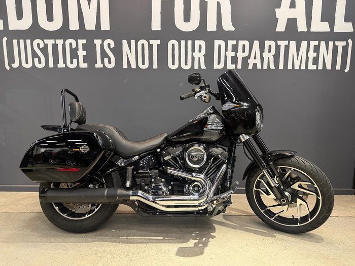2021 Harley-Davidson Sport Glide 107 (FLSB) Softail Black