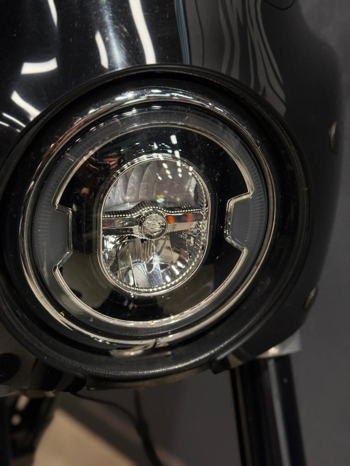 2021 Harley-Davidson Sport Glide 107 (FLSB) Softail Black