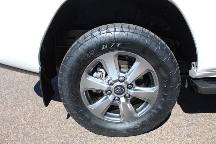 2022 Toyota Landcruiser VX