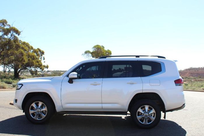 2022 Toyota Landcruiser