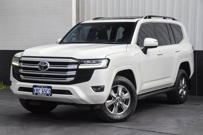 2022 Toyota Landcruiser VX