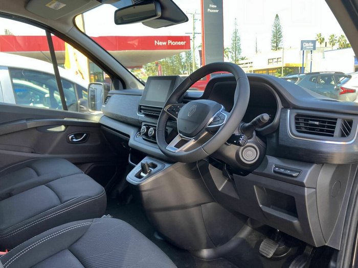 2026 Renault Trafic Premium