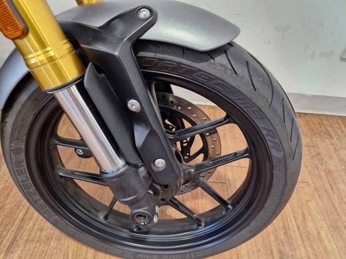 2024 Triumph 2024 Triumph 400CC Speed 400 RED