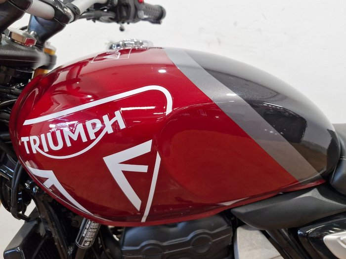 2024 Triumph 2024 Triumph 400CC Speed 400 RED