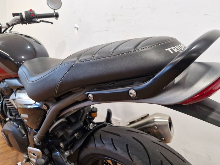 2024 Triumph 2024 Triumph 400CC Speed 400 RED