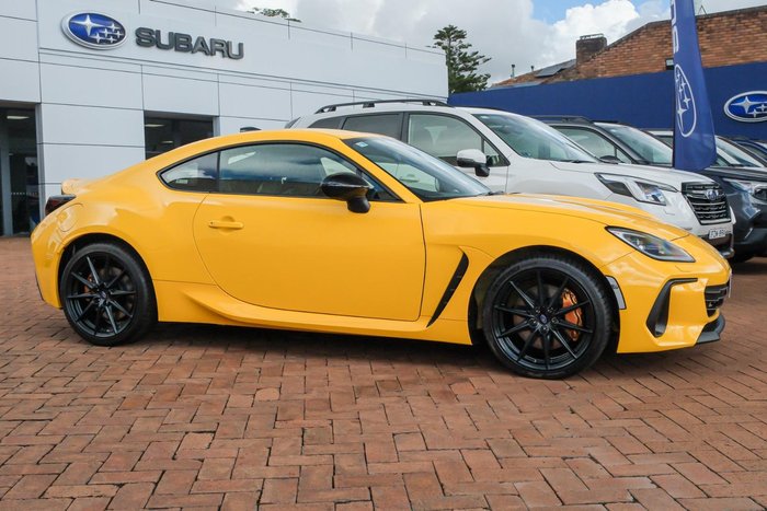 2025 Subaru BRZ tS Kiiro