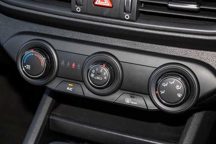 2024 Kia Cerato S