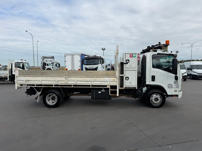 2008 Isuzu N Series NPR 400