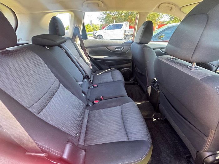 2019 Nissan X-TRAIL ST