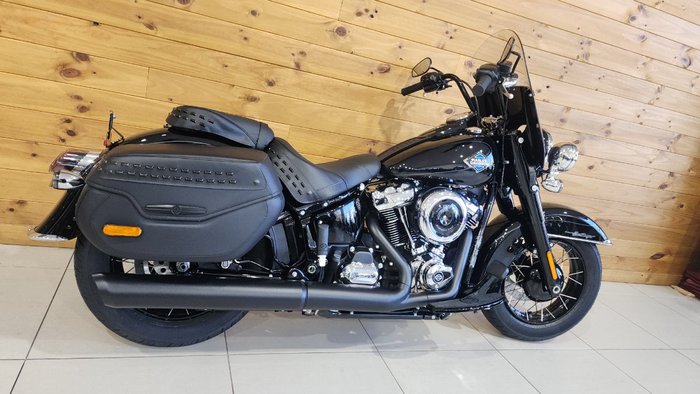 2026 HARLEY-DAVIDSON FLHC HERITAGE CLASSIC (117)