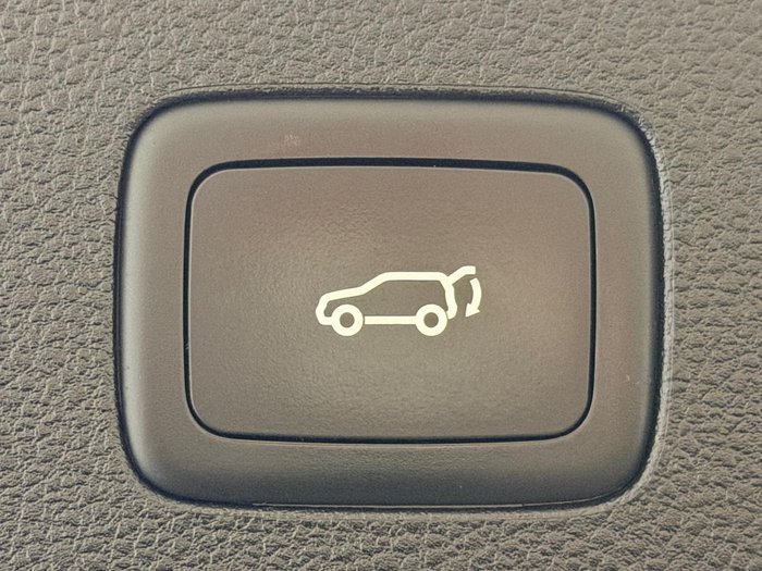 2021 MG HS Essence Anfield Edition