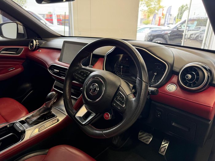 2021 MG HS Essence Anfield Edition