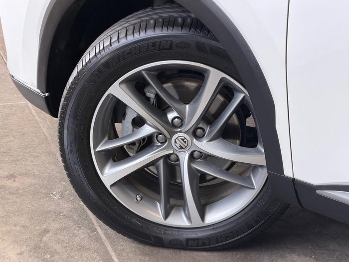 2021 MG HS Essence Anfield Edition