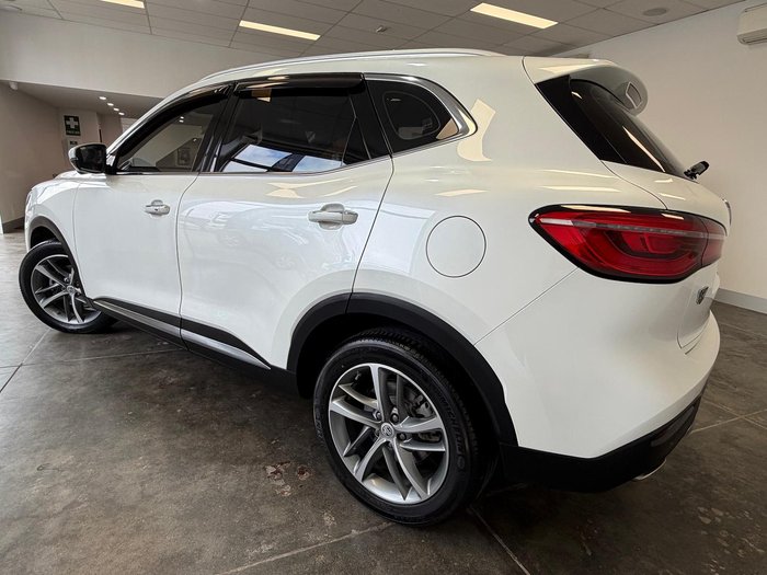 2021 MG HS Essence Anfield Edition