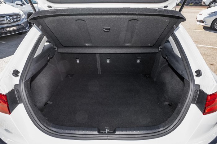 2022 Kia Cerato S