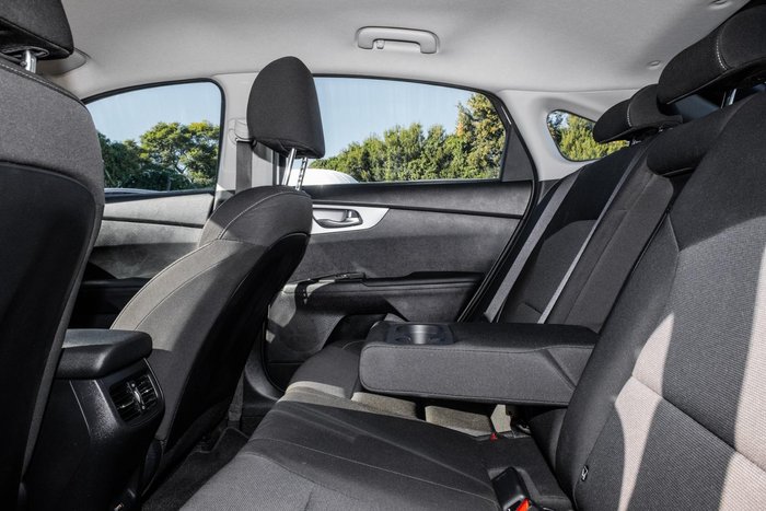 2022 Kia Cerato S