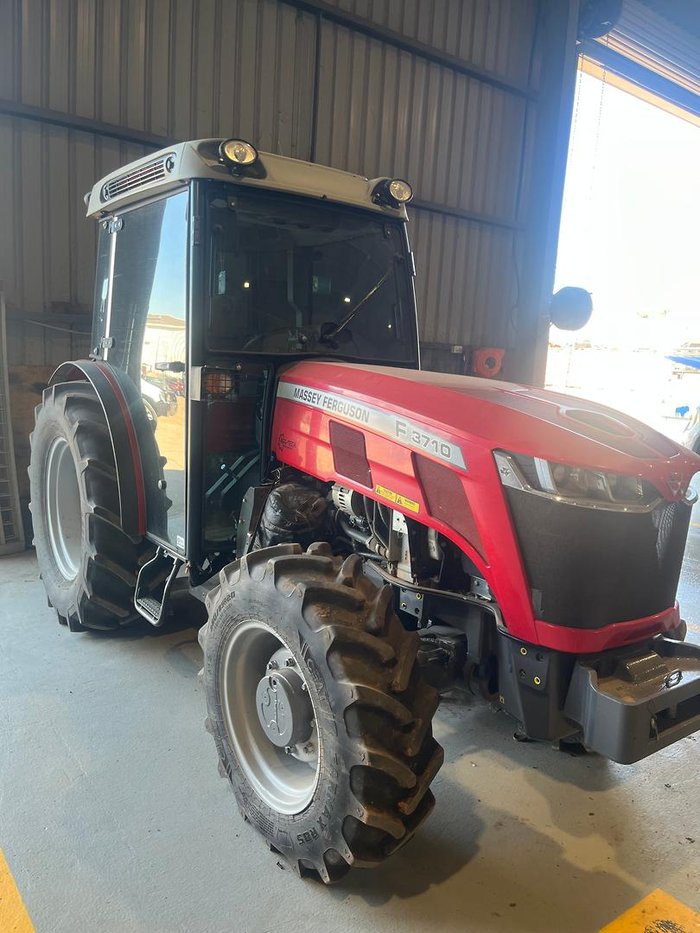 2021 Massey Ferguson Mf 3710