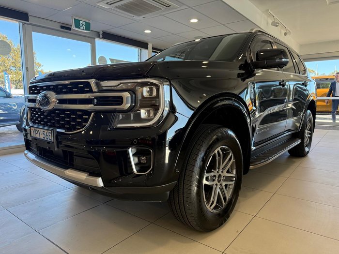 2022 Ford Everest Platinum