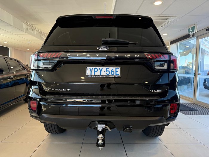 2022 Ford Everest Platinum