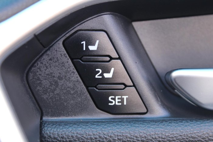 2019 Toyota RAV4 Cruiser