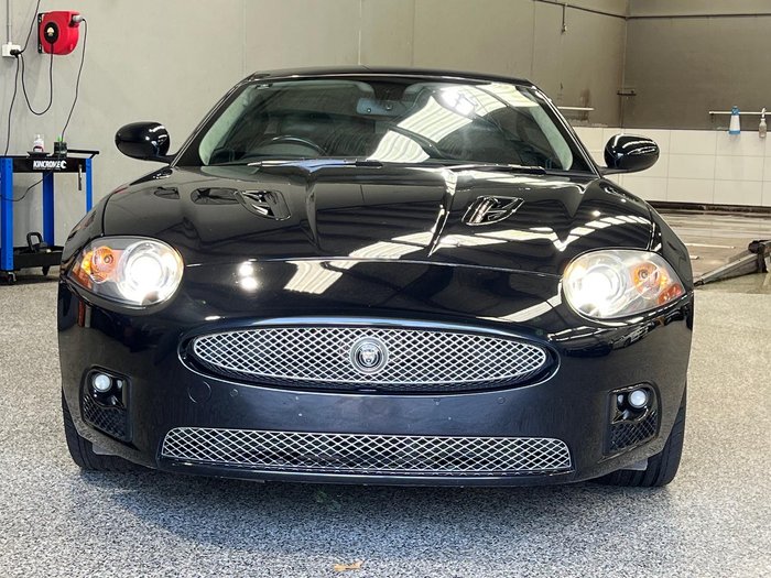 2008 Jaguar XKR
