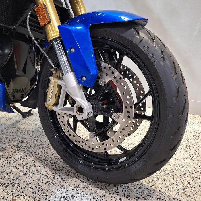 2024 BMW R 1250 R Sport