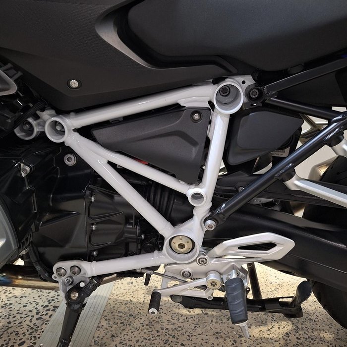 2024 BMW R 1250 R Sport