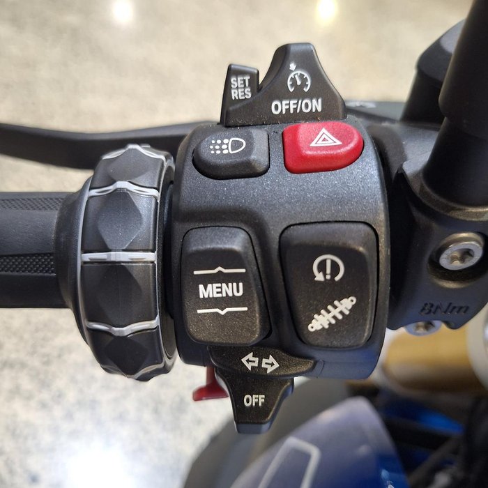 2024 BMW R 1250 R Sport
