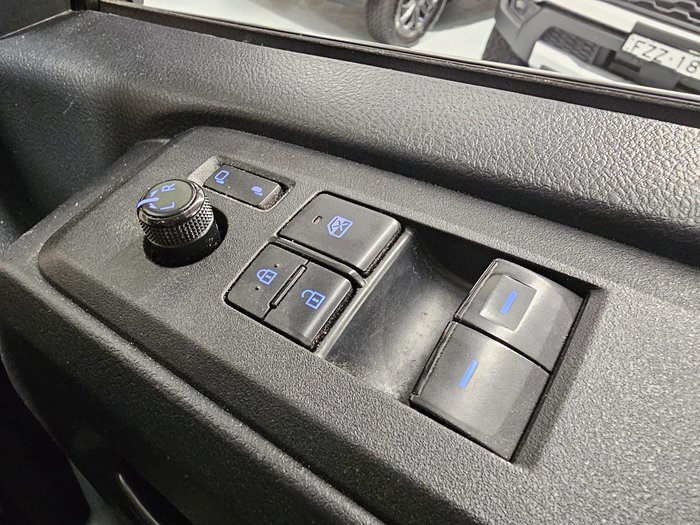 2020 Toyota Hiace