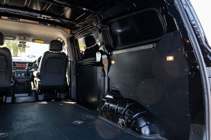 2021 LDV G10 +