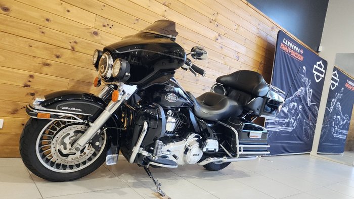 2012 HARLEY-DAVIDSON FLHTCU U/C ELECTRA GLIDE