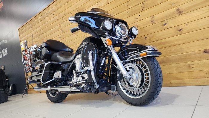 2012 HARLEY-DAVIDSON FLHTCU U/C ELECTRA GLIDE
