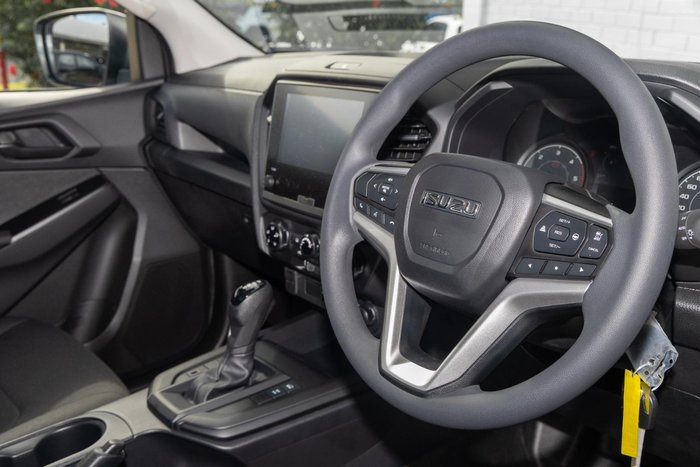 2026 Isuzu D-MAX SX