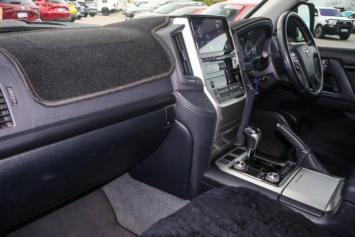 2016 Toyota Landcruiser GXL