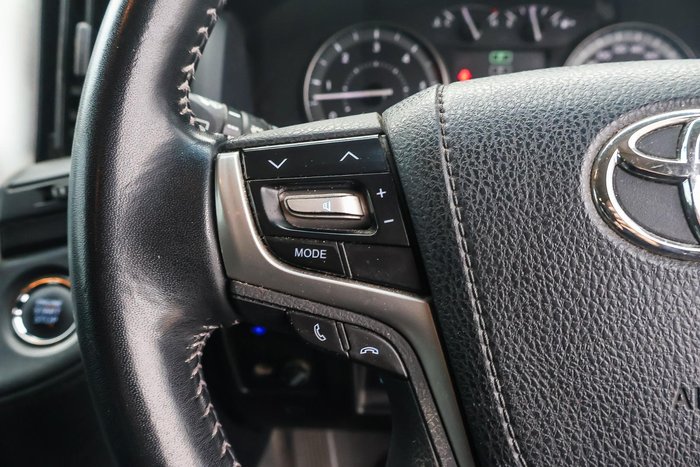 2016 Toyota Landcruiser GXL