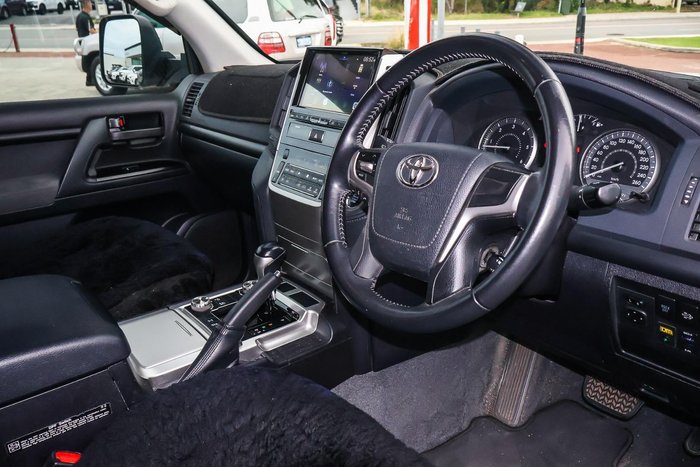 2016 Toyota Landcruiser GXL