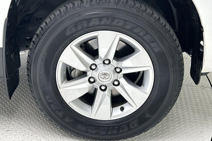 2023 Toyota Landcruiser Prado GX