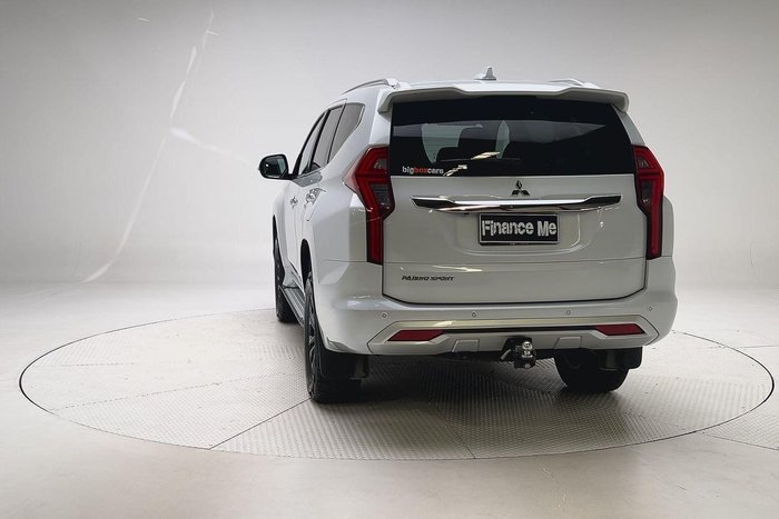 2022 Mitsubishi Pajero Sport GLS