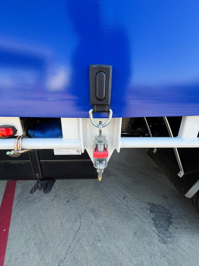 2025 Isuzu F Series FRR 110-240 AM D50