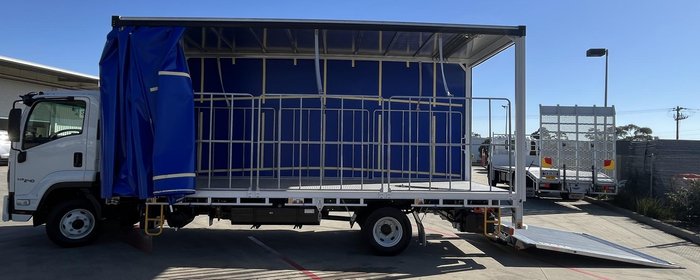 2025 Isuzu F Series FRR 110-240 AM D50